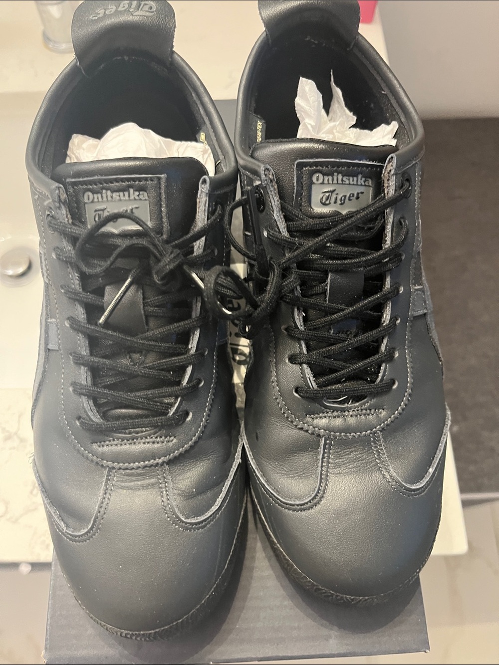 Onitsuka Tiger woMen’s Black Leather Sneakers